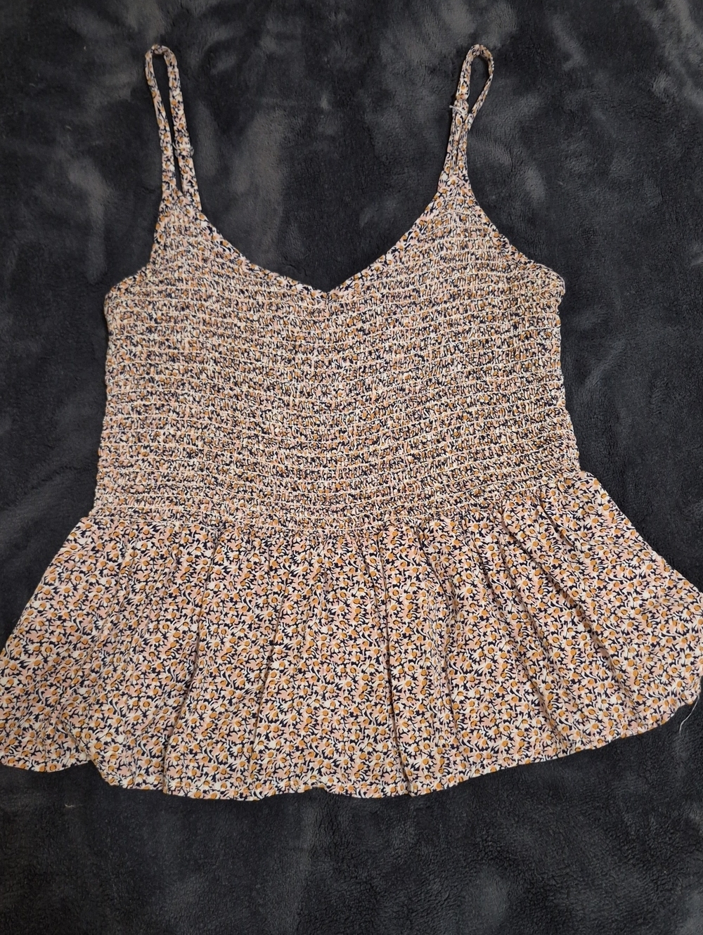 Smocked Floral Peplum Tank Top - Yellow And White And Blue